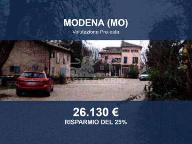 Capannone in vendita a Modena, Reggio Emilia