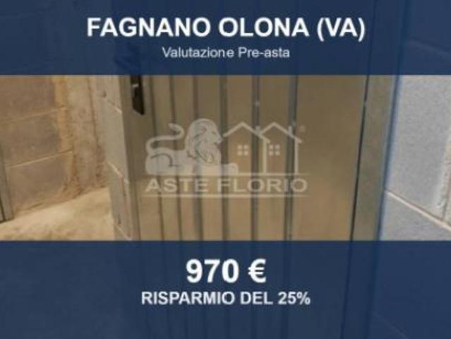 Capannone in vendita a Fornaci, Fagnano Olona