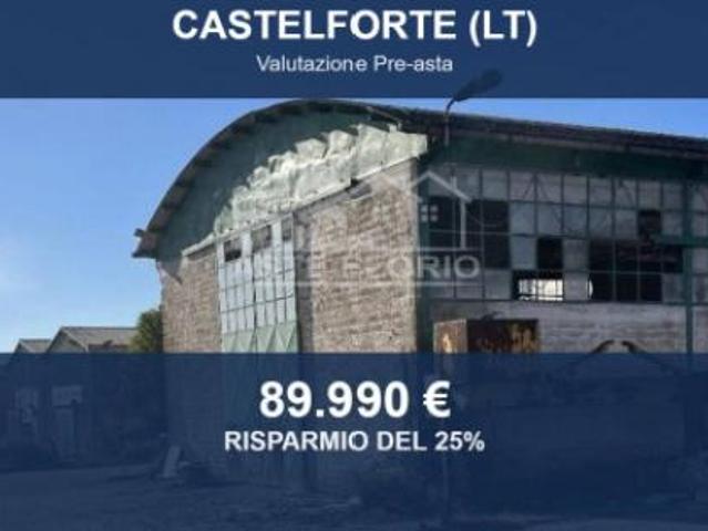 Capannone in vendita a Castelforte, Lazio