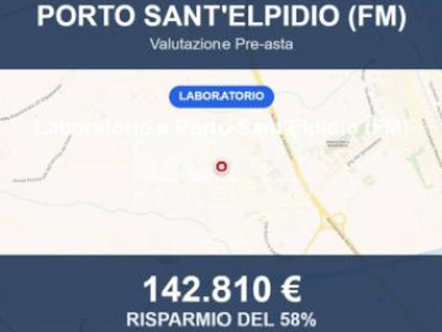 Locale Commerciale in vendita a Marche, Fermo