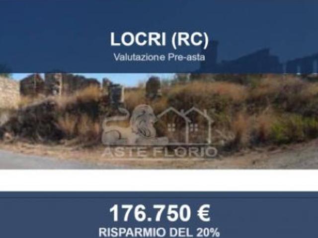 Locale Commerciale in vendita a Calabria, Reggio Calabria