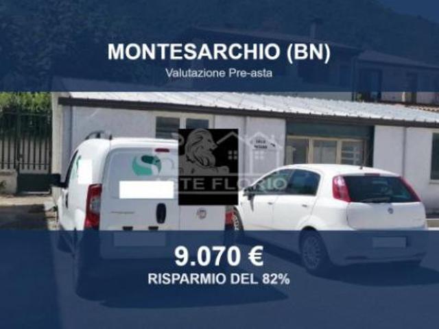 Ufficio in vendita a Montesarchio, Campania