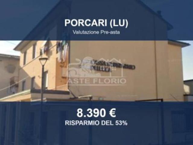 Box in vendita a Rughi, Porcari
