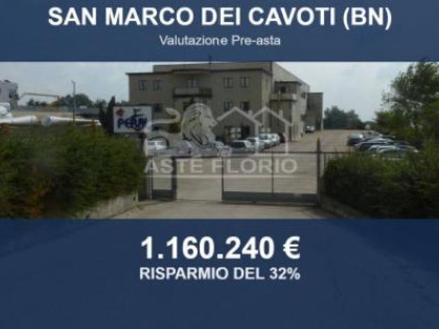 Capannone in vendita a San Marco Dei Cavoti, Campania