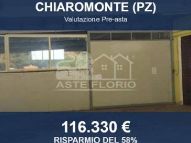Capannone in vendita a Chiaromonte, Potenza