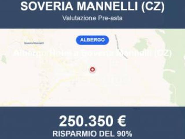 Locale Commerciale in vendita a Calabria, Catanzaro