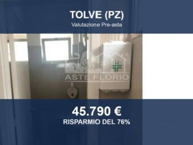 Locale Commerciale in vendita a Tolve, Potenza