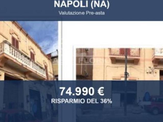 Locale Commerciale in vendita a Municipalità 6, Campania