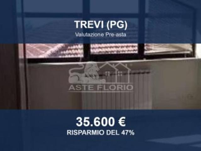 Ufficio in vendita a Borgo di Trevi, Trevi