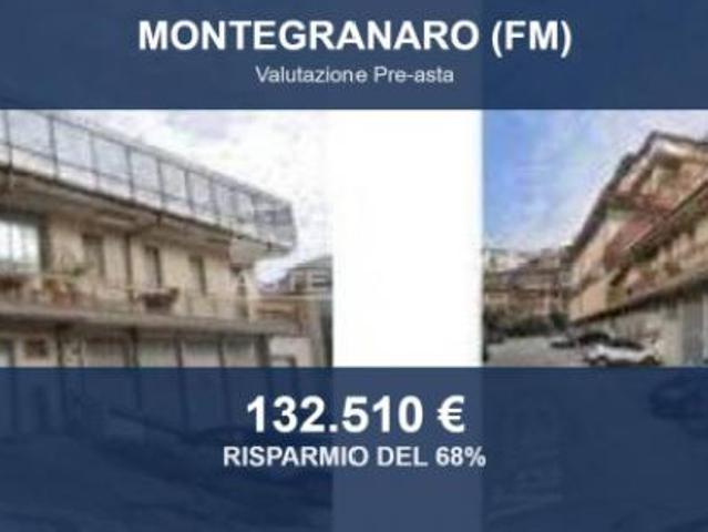 Locale Commerciale in vendita a Marche, Fermo