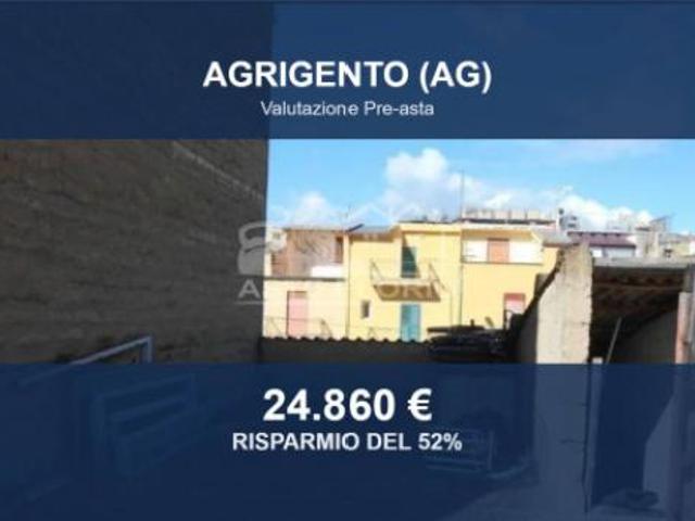Capannone in vendita a Agrigento, Sicilia