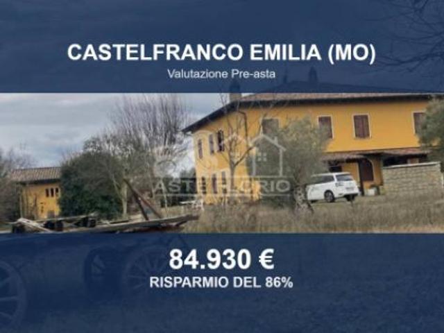 Box in vendita a Unione dei comuni del Sorbara, Castelfranco Emilia