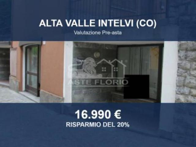 Locale Commerciale in vendita a Alta Valle Intelvi, Lanzo D'intelvi