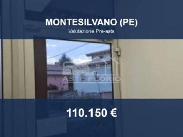 Locale Commerciale in vendita a Montesilvano, Abruzzo