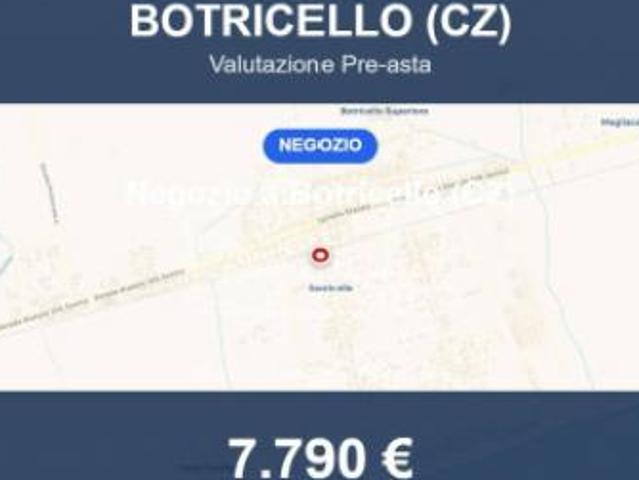 Locale Commerciale in vendita a Calabria, Catanzaro