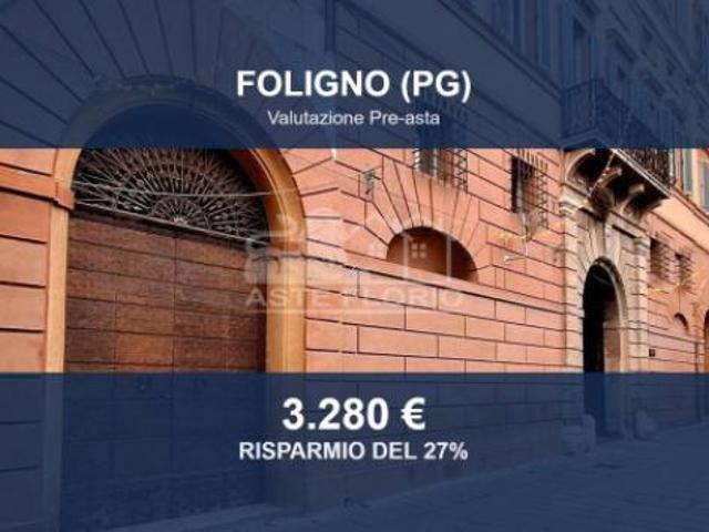 Capannone in vendita a Foligno, Umbria