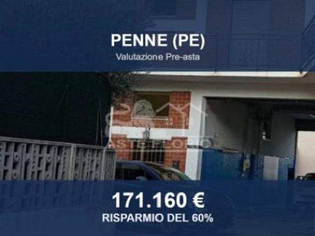 Locale Commerciale in vendita a Penne, Abruzzo