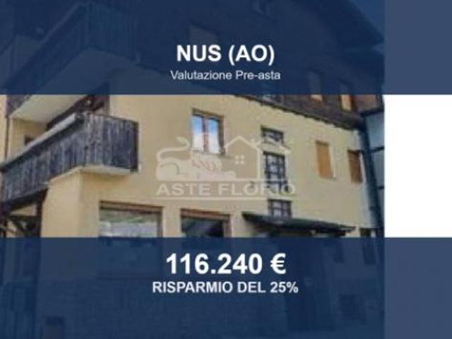 Capannone in vendita a Nus, Aosta