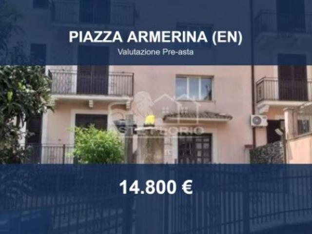Capannone in vendita a Piazza, Sicilia