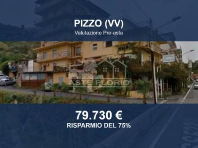 Locale Commerciale in vendita a Calabria, Vibo Valentia