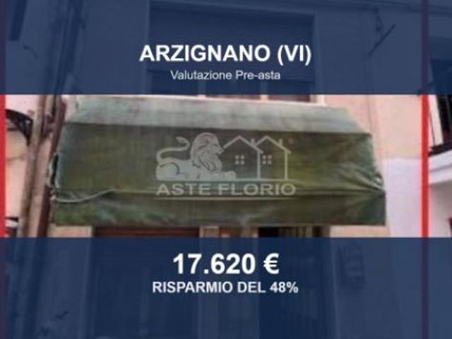 Villa Indipendente in vendita a Arzignano, Veneto