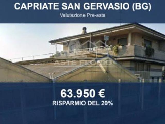 Locale Commerciale in vendita a Capriate San Gervasio, Lombardia