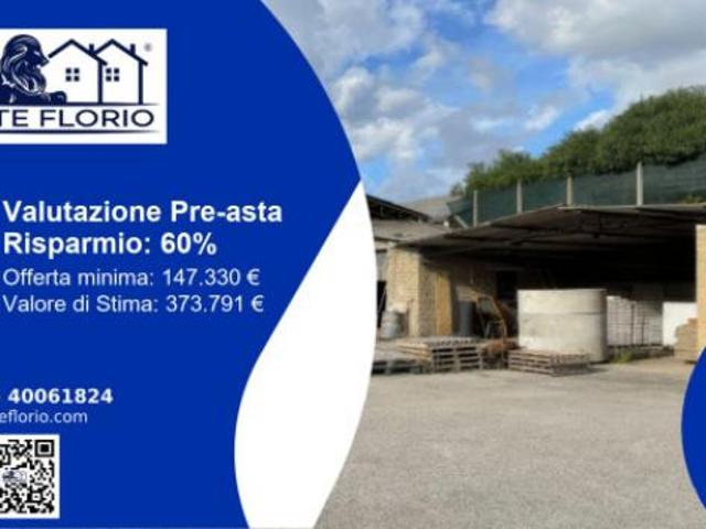 Capannone in vendita a Latina, Lazio