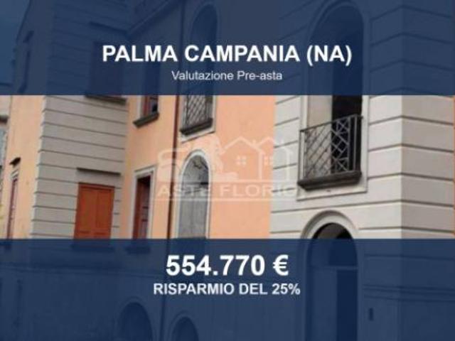Locale Commerciale in vendita a Palma Campania, Campania