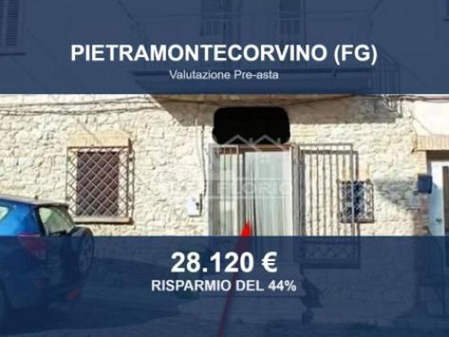 Locale Commerciale in vendita a Pietramontecorvino, Foggia
