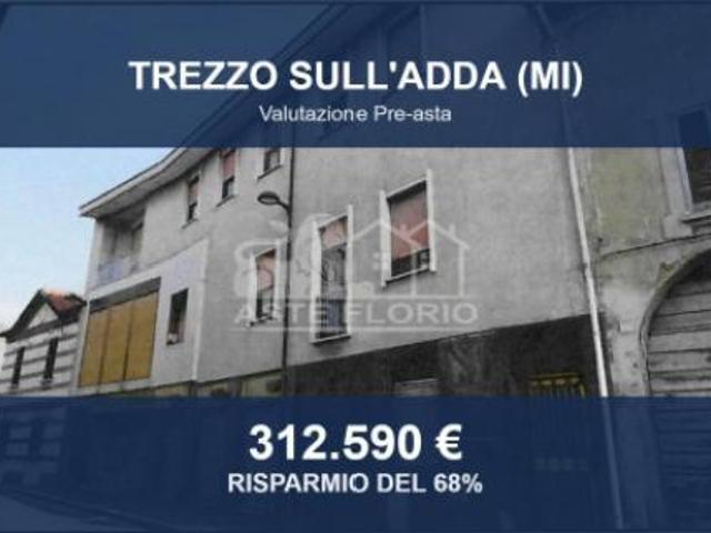 Locale Commerciale in vendita a Trezzo Sull'adda, Lombardia
