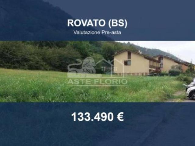 Terreno in vendita a Rovato, Lombardia