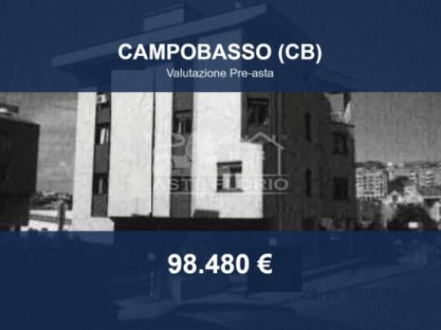 Box in vendita a Campobasso, Molise