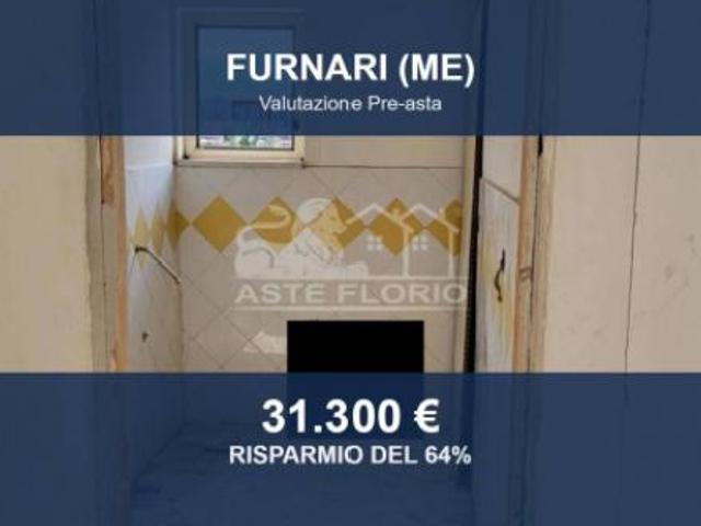 Locale Commerciale in vendita a Villaggio Siena, Furnari