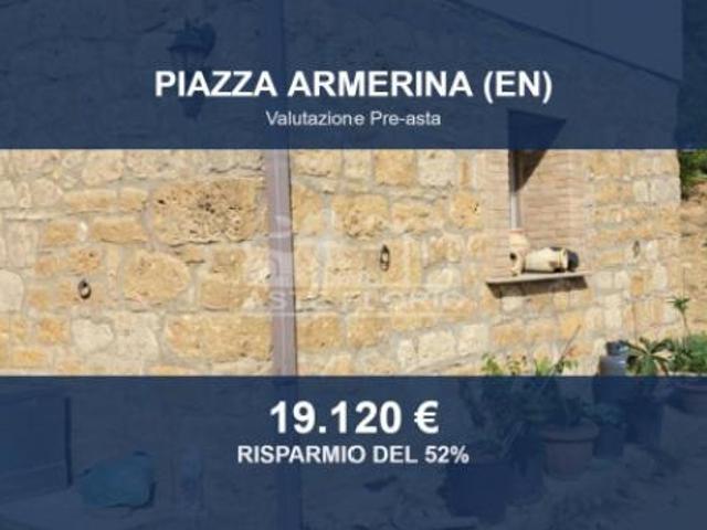 Villa Indipendente in vendita a Piazza, Sicilia