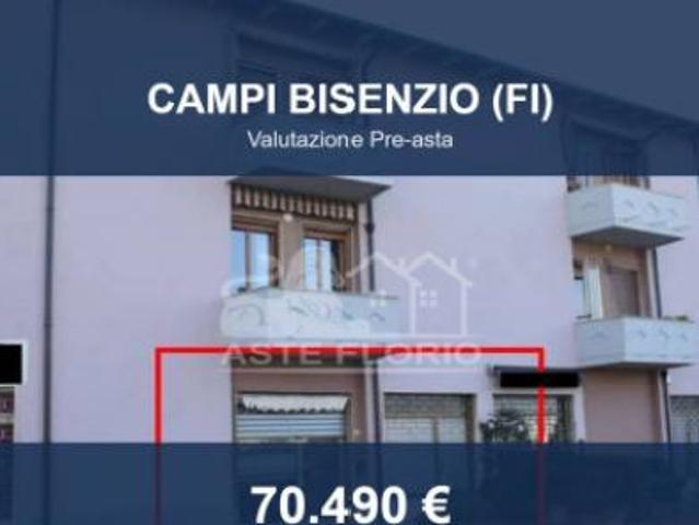 Locale Commerciale in vendita a Campi Bisenzio, Toscana