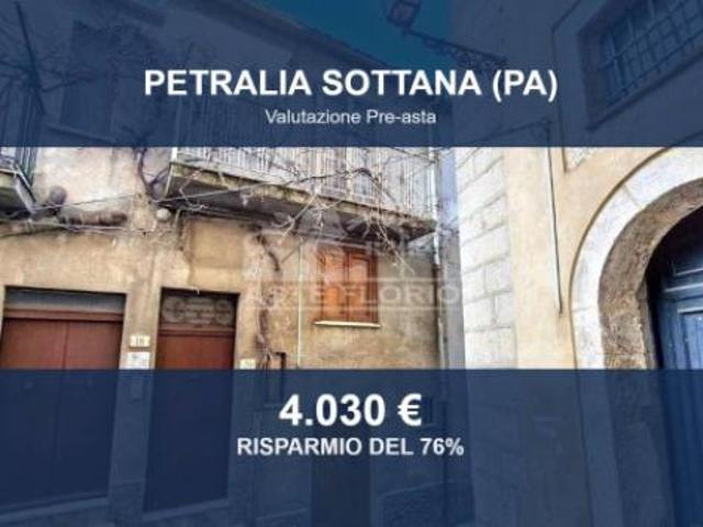 Villa Indipendente in vendita a Quartiere Pusterna, Petralia Sottana