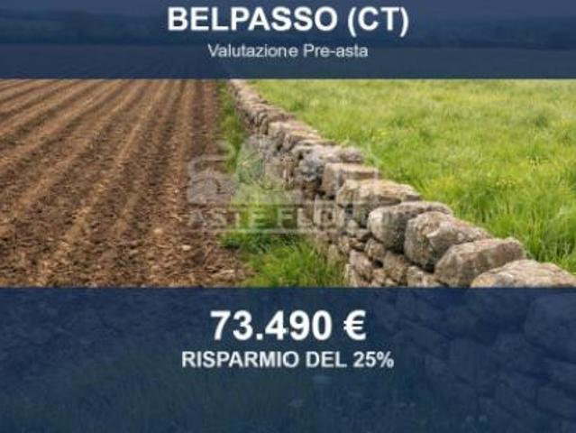 Terreno in vendita a Belpasso, Sicilia