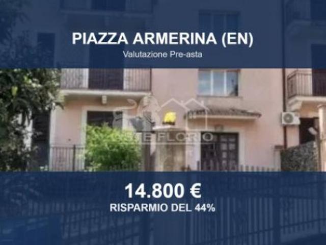 Capannone in vendita a Piazza, Sicilia