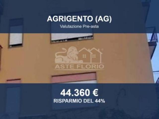 Locale Commerciale in vendita a Agrigento, Sicilia