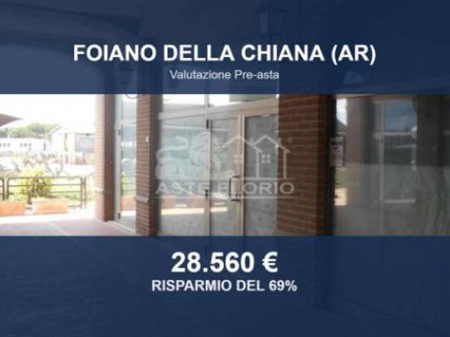 Locale Commerciale in vendita a Foiano Della Chiana, Toscana