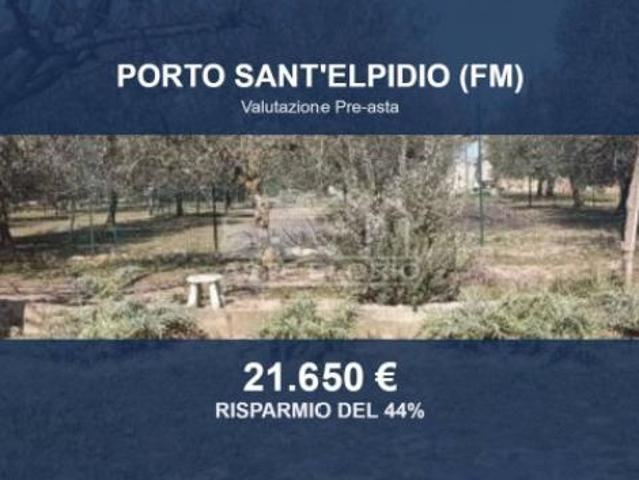 Box in vendita a Marche, Fermo