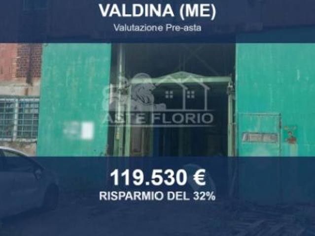 Capannone in vendita a Valdina, Sicilia