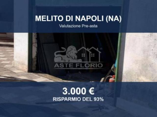 Locale Commerciale in vendita a Rione 219, Melito Di Napoli