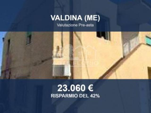 Capannone in vendita a Valdina, Sicilia