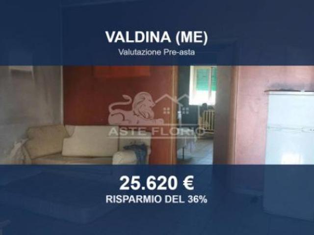 Capannone in vendita a Valdina, Sicilia