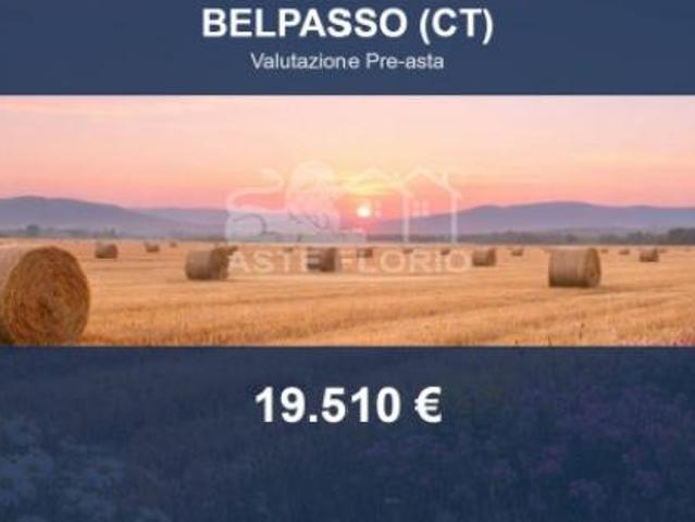 Terreno in vendita a Belpasso, Sicilia
