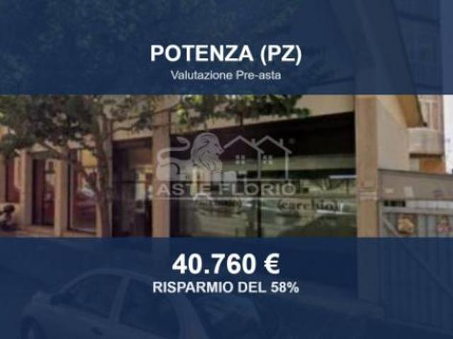 Locale Commerciale in vendita a Santa Maria, Potenza