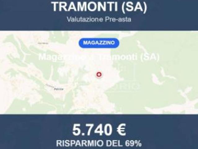 Capannone in vendita a Tramonti, Campania