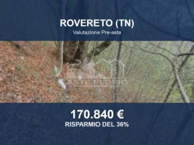 Terreno in vendita a Rovereto, Provincia di Trento