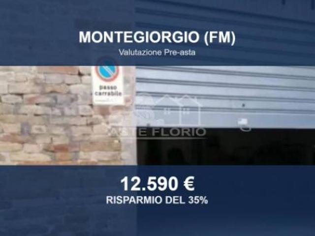 Capannone in vendita a Marche, Fermo